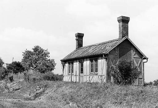 Bottisham train station 6